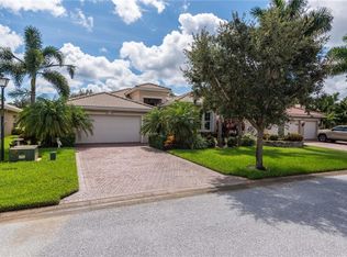 2031 Grey Falcon Cir SW, Vero Beach, FL 32962