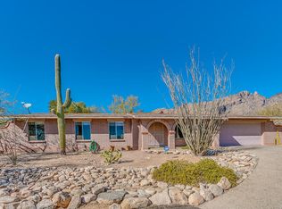 3863 E Lizard Rock Pl, Tucson, AZ 85718