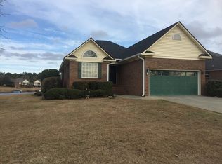 8 Ridge Lake Dr, Manning, SC 29102