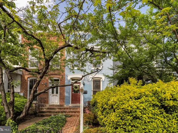 403 12th St SE, Washington, DC 20003