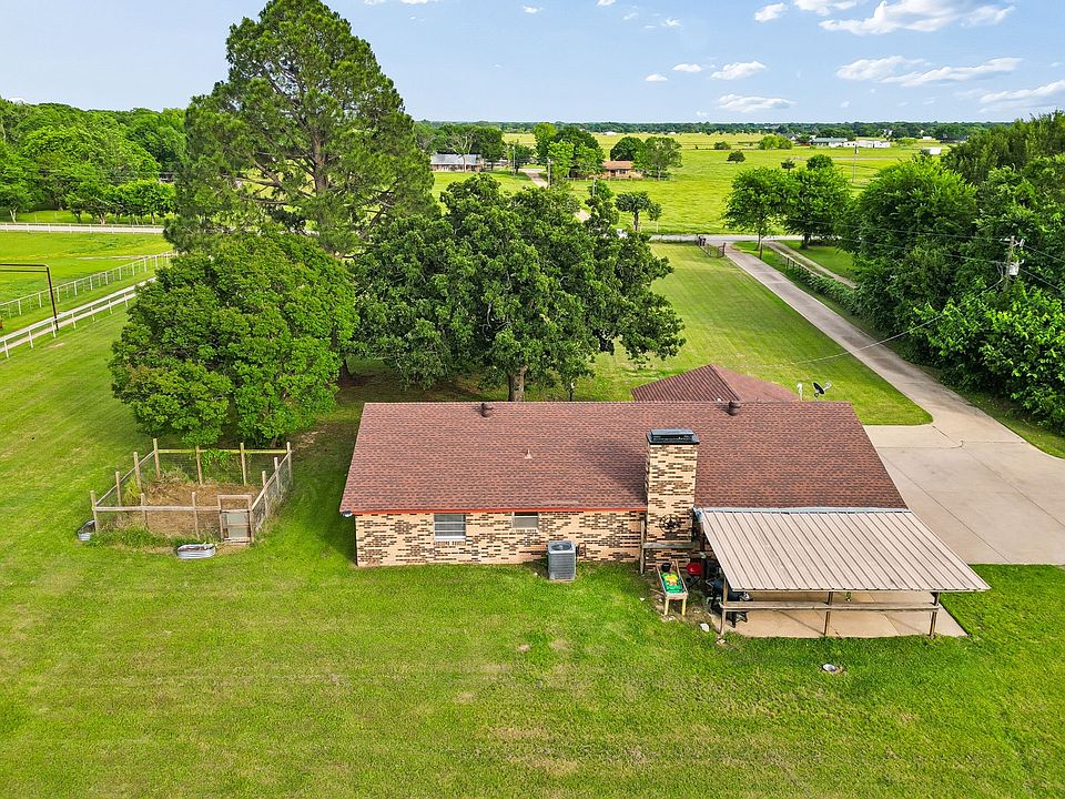 1st image of 210 Lanier Rd