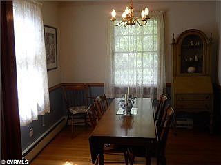 4th image of 9925 Channing Ln