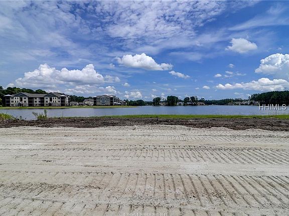 4th image of 644 Flatwater Dr