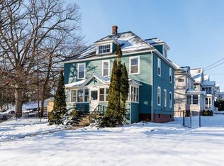 141 Saint Jerome Ave, Holyoke, MA 01040