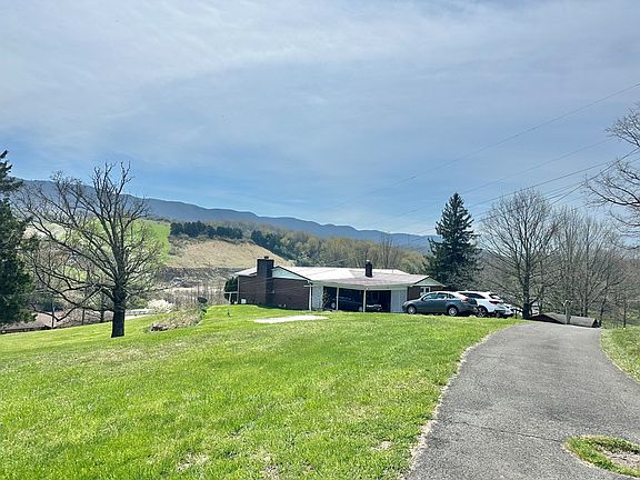 3rd image of 68 Beths Ln