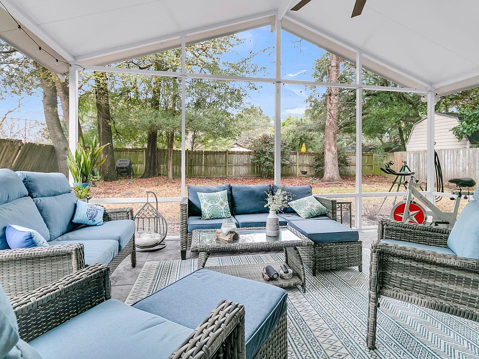 1st image of 1415 Oaklanding Rd