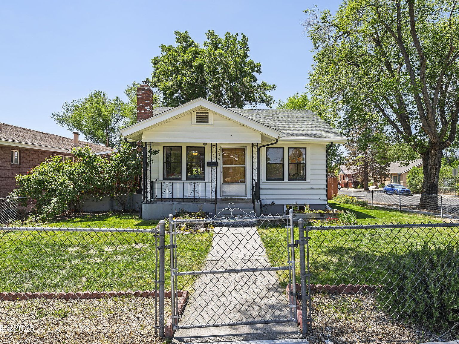 704 Roberts St, Reno, NV 89502 | Zillow