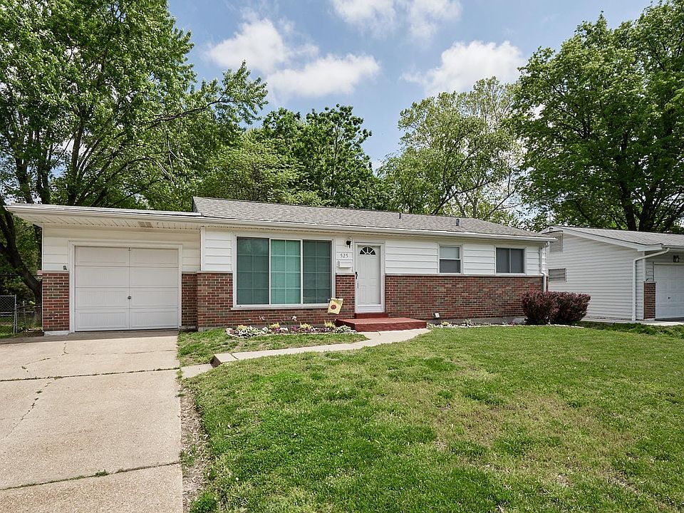 1st image of 525 Lynn Haven Ln