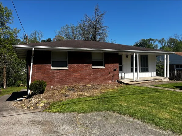 560 Sells Ln, Greensburg, PA 15601