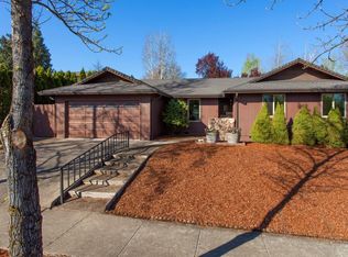 2834 Rosewood St, Medford, OR 97504
