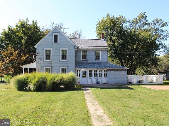 2nd image of 1223 Keystone Dr