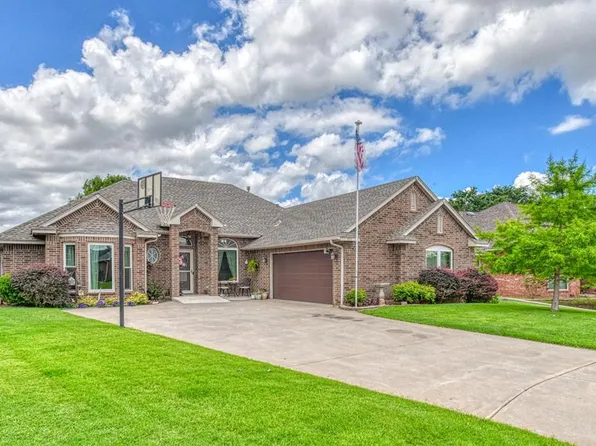 513 N Geronimo Way, Mustang, OK 73064