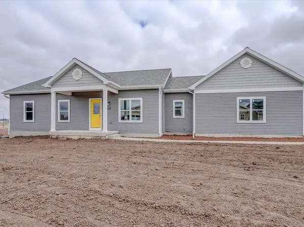 203 North Legacy Way, Sun Prairie, WI 53590