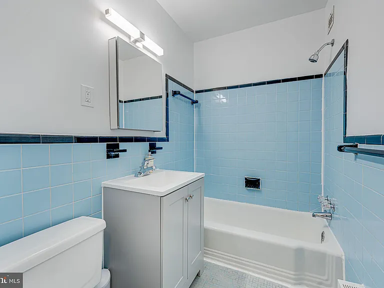 1200 S Arlington Ridge Rd #714 — Photo 12
