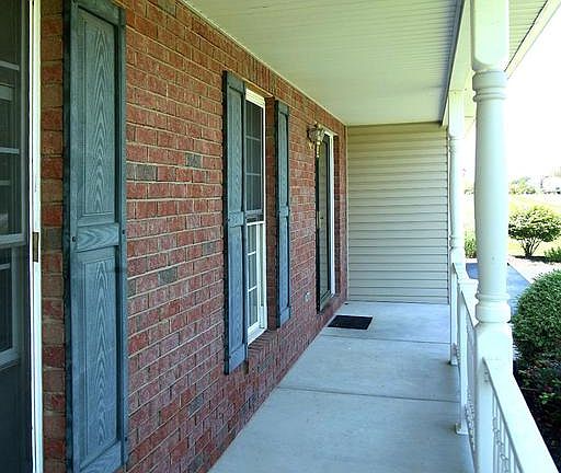 5th image of 1816 Lake Dr #L-0268