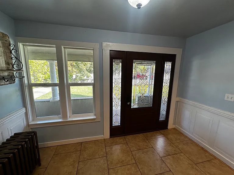 715 E Capitol Ave — Photo 12