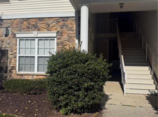 303 Waterford Ter, Easton, PA 18042