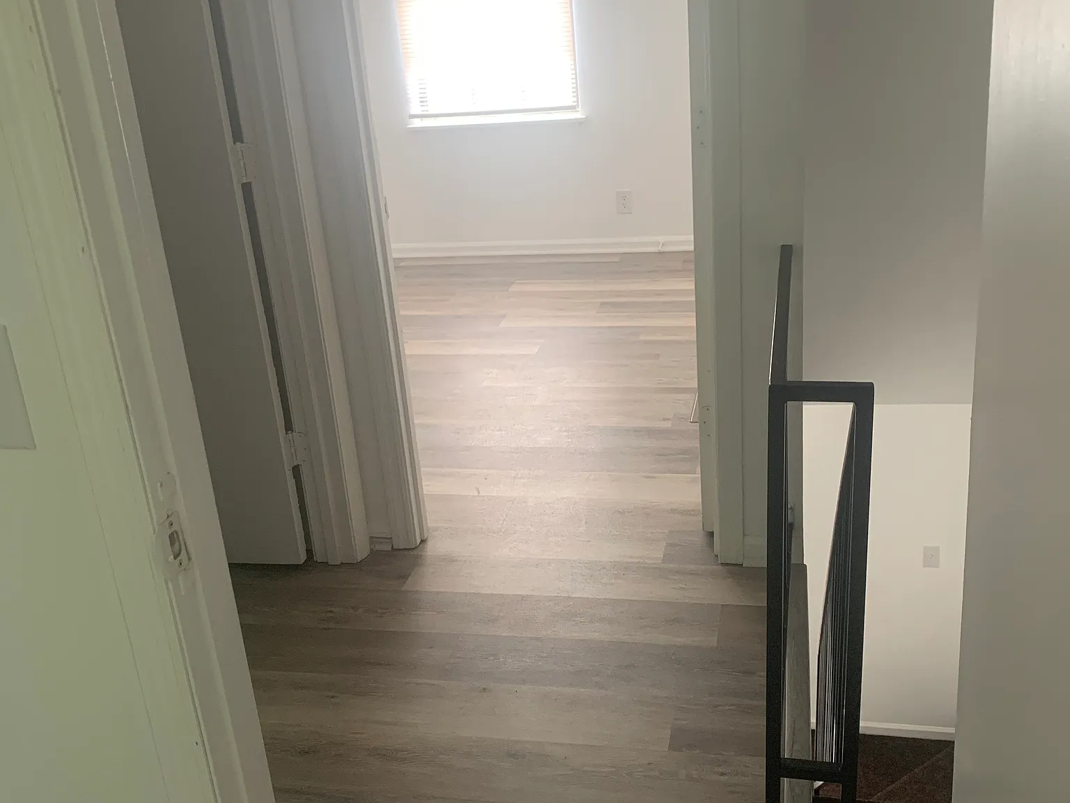 2 bed, 708 sqft, $1,295 — Photo 2