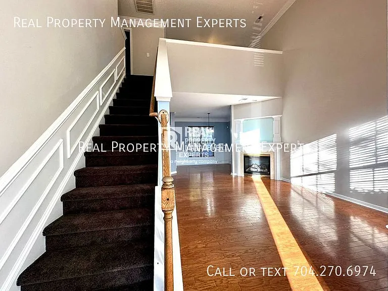 8815 Firestreak Dr — Photo 21