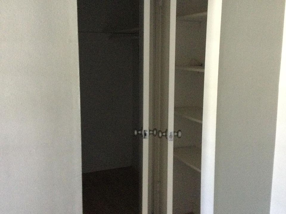 1st image of 1618 S Crystal Lake Dr #91