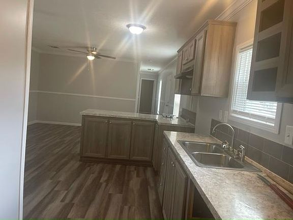 2nd image of 1400 Banana Rd #96