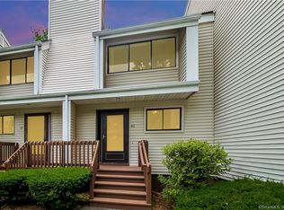 40 Spice Hill Dr #40, Wallingford, CT 06492