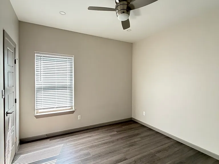 3302 S Sugar Rd #D — Photo 6