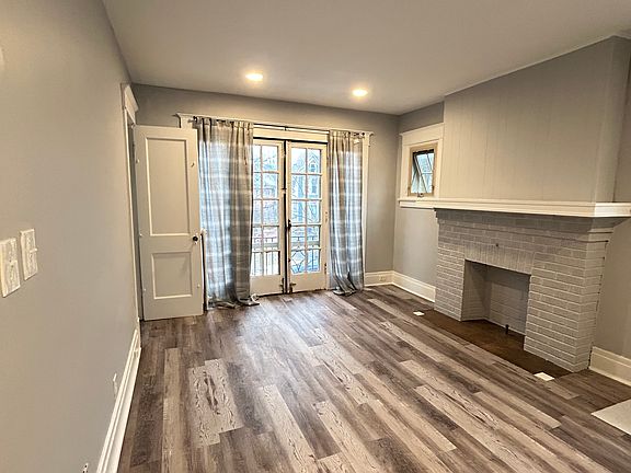 5th image of 416-422 Jersey St #2e314698d