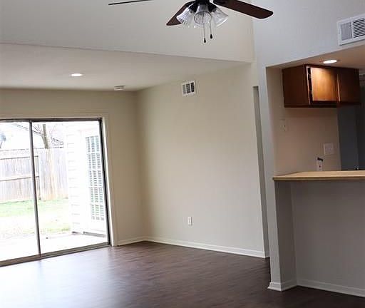 2nd image of 4608 Timber Run Dr