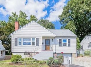 173 Sherrin St, Hyde Park, MA 02136
