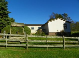 414 Motor Drome Rd, Smithton, PA 15479