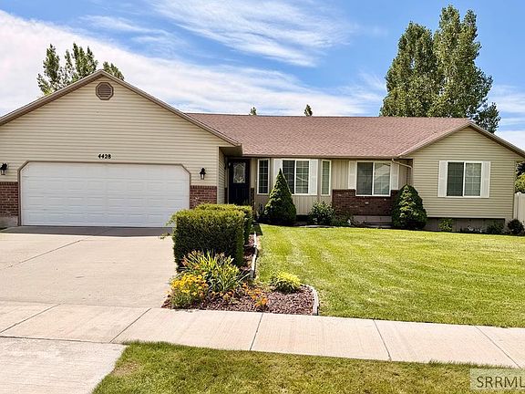 2nd image of 4428 High Desert Dr