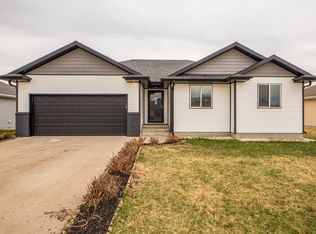 509 E 25th St, South Sioux City, NE 68776