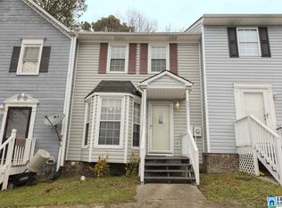 421 Jamestown Manor Dr, Gardendale, AL 35071