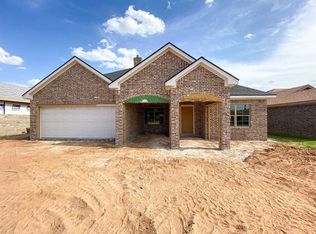 1110 16th St, Shallowater, TX 79363