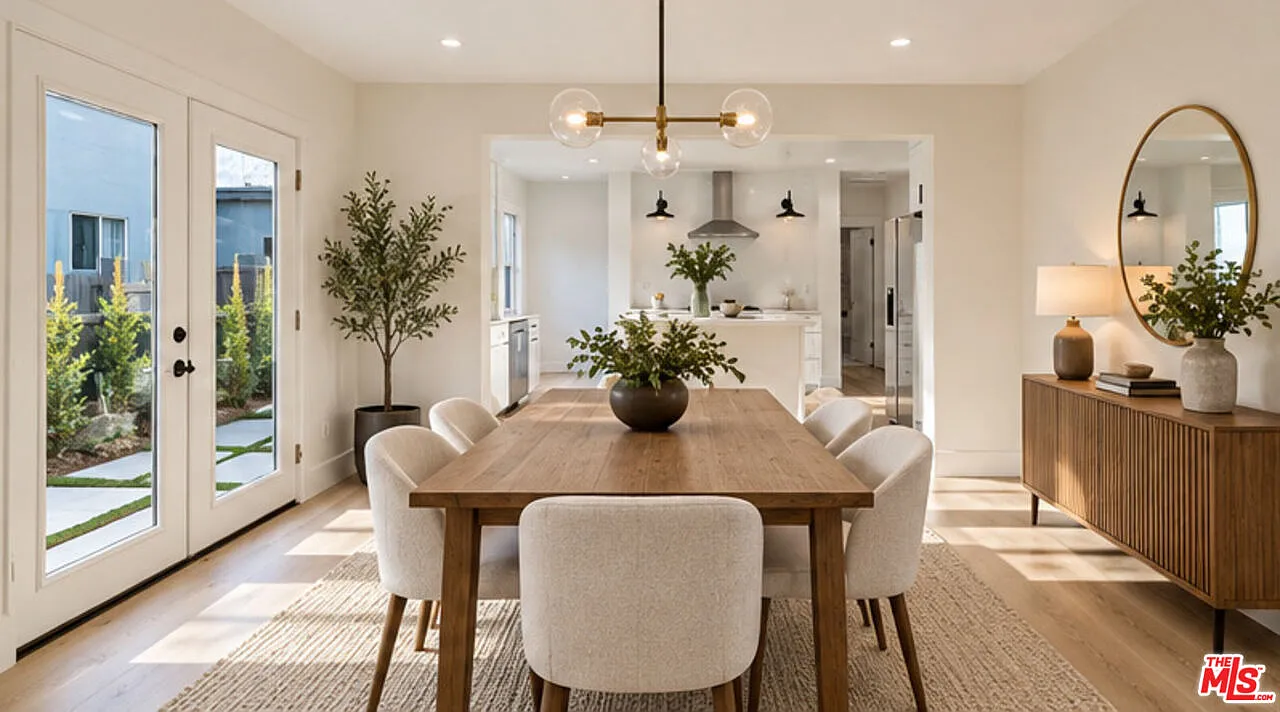 1 bed, 1.0 bath, $4,995 — Photo 2