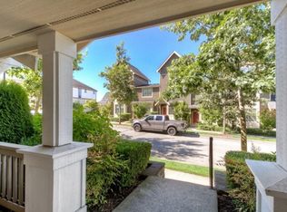 1650 25th Ave NE UNIT 102, Issaquah, WA 98029