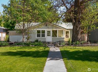 521 Ash St S, Omak, WA 98841
