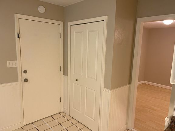 5th image of 1104 Cross Creek Cir