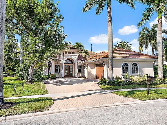 2nd image of 8053 Cranes Pointe Way