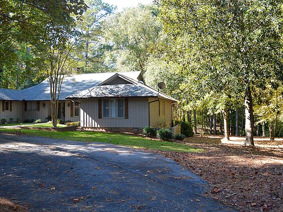 3rd image of 12 Four Mile Branch Ln