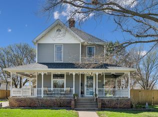 517 N Meadow St, Geneseo, IL 61254