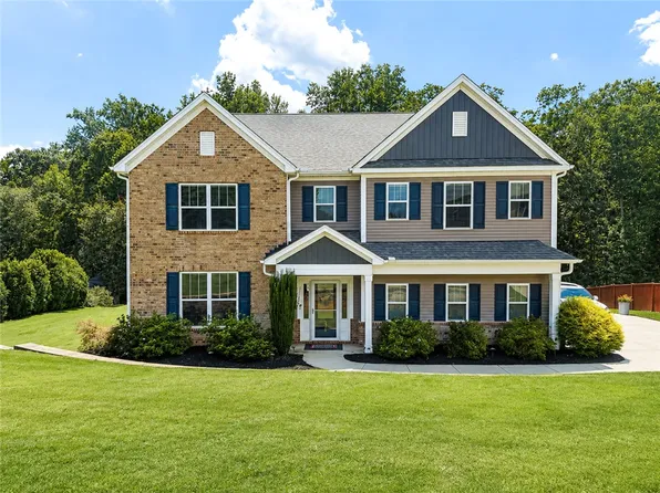 336 Avendell Dr, Easley, SC 29642