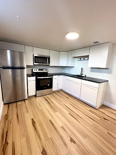 2 bed, 1.0 bath, $1,200 Photo 1