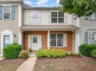 8512 Silhouette Pl, Raleigh, NC 27613