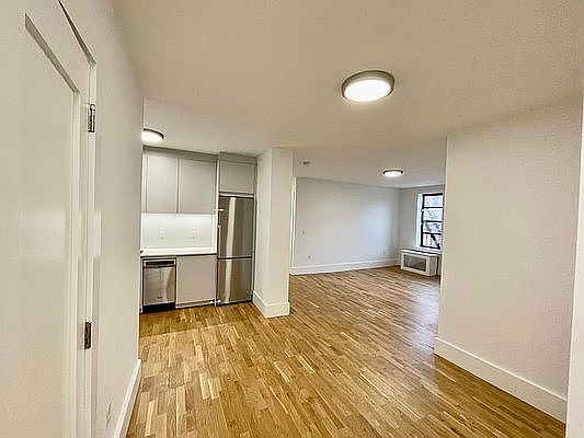 1st image of 58 Linden Blvd APT 4A