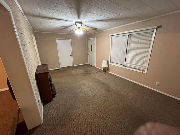 3rd image of 251 Collins Dr