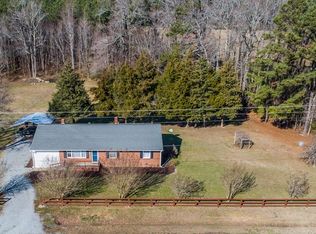 8193 Gasburg Rd, Valentines, VA 23887