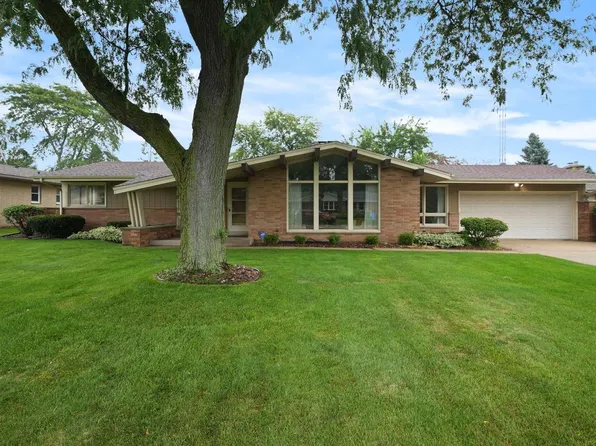 444 Mulberry LANE, Racine, WI 53402