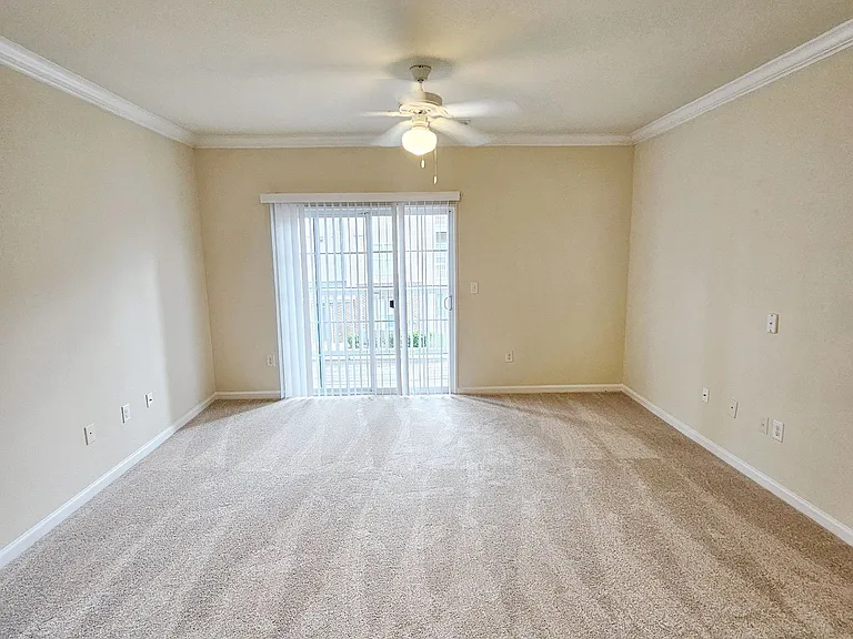Clairmont at Hillandale — Photo 88